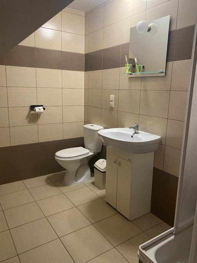 Hotel Kos Kosobudz Ngoại thất bức ảnh