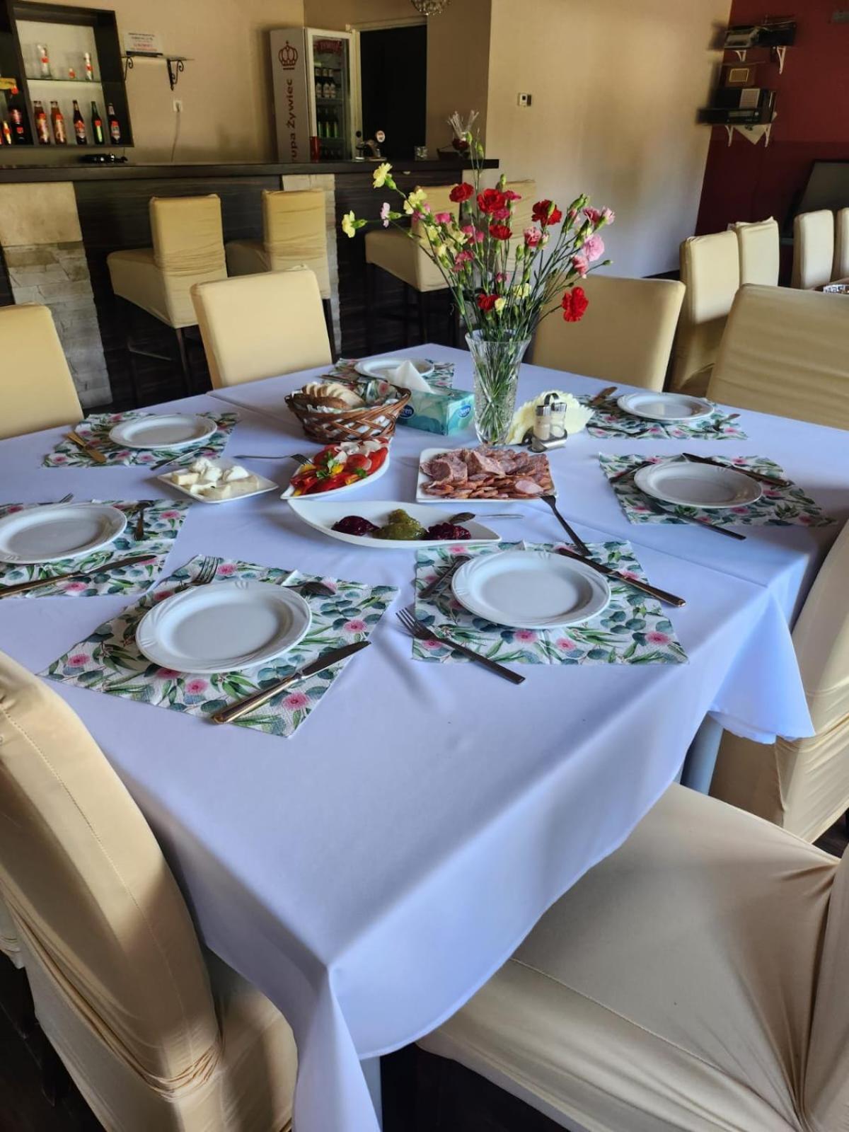 Hotel Kos Kosobudz Ngoại thất bức ảnh